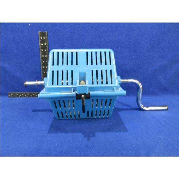 Dillon Precision Media Seperator - Tub is Missing