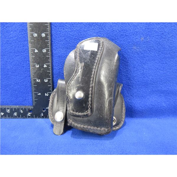 S&W Leather Pistol Belt Holster - Right Handed