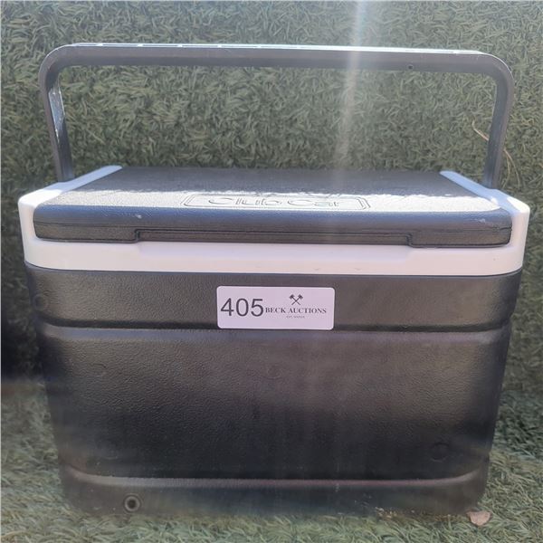 Six Pack Club Car Cooler