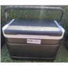 Image 1 : Six Pack Club Car Cooler