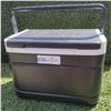 Image 1 : Six Pack Club Car Cooler