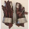 Image 3 : PAIR OF MEDIEVAL STYLE GAUNTLETS