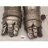 Image 4 : PAIR OF MEDIEVAL STYLE GAUNTLETS