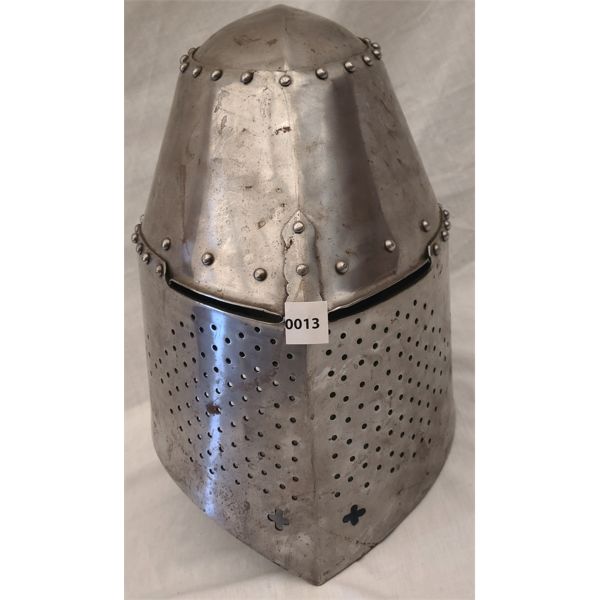 MEDIEVAL STYLE HELMET