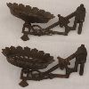 Image 3 : LOT OF 5 - CAST IRON WALL MOUNT OIL LAMP SCONCES 