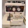 Image 2 : KENMORE 3/4 SERGER W/ ACCESSORIES