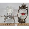 Image 1 : LOT OF 2 - SNOW GLOBES