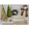 Image 1 : JOB LOT - CHRISTMAS DECORATIONS INCL SANTA, ORNAMENTS, WREATH & ETC