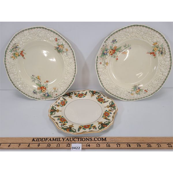 LOT OF 3 - CROWN DUCAL FLORENTINE & ROYAL IVORY DISHES