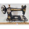 Image 7 : SINGER SEWING MACHINE W/ BELT & ACCESSORIES