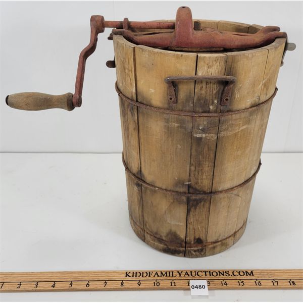 HAND CRANK ICE CREAM BUCKET