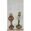 Image 1 : LOT OF 2 - OIL LAMPS INCL BRASS & COPPER, BRASS & GLASS