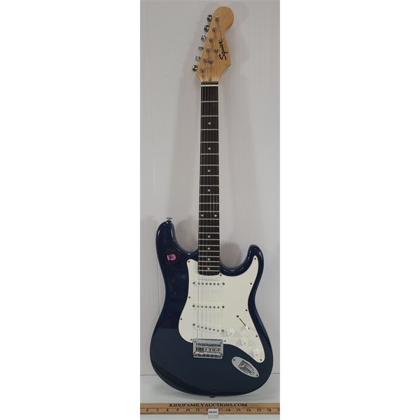 SQUIER BULLET BY FENDER - ELECTRIC GUITAR W/ CARRYING CASE