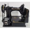 Image 3 : SINGER FEATHERWEIGHT 221 SEWING MACHINE W/ CARRYING CASE & ATTACHMENTS