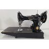 Image 4 : SINGER FEATHERWEIGHT 221 SEWING MACHINE W/ CARRYING CASE & ATTACHMENTS