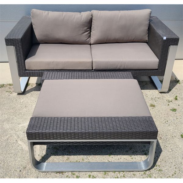 LOT OF 2 - RESIN WICKER LOOK OUTDOOR PATIO LOVE SEAT & TABLE