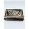 Image 3 : VINTAGE DECORATIVE BOX CONTAINING MANY VINTAGE/ANTIQUE LAPEL PINS