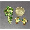 Image 1 : GREEN CRYSTAL BROOCH AND CLIP ON EARRINGS