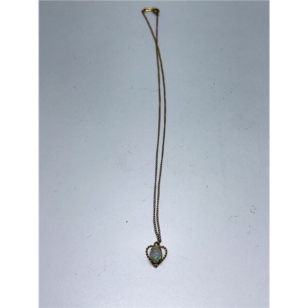 10K GOLD CHAIN AND PENDANT WITH A SOLID CRYSTAL OPAL