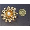 Image 8 : ASSORTED VINTAGE CRYSTAL BROOCHES AND EARRINGS