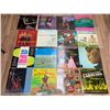 Image 1 : 16 x Assorted Records