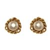 Image 1 : Chanel Gold Round Pearl Chain Earrings
