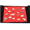 Image 2 : 17 Prehistoric Native American Stone Arrowheads