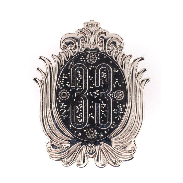 A Silver Club 33 Christmas Pin.