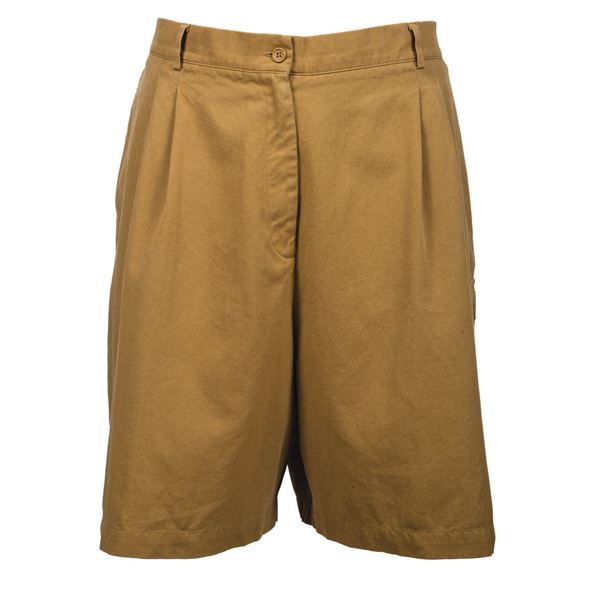 A Pair of Kilimanjaro Safaris Shorts.