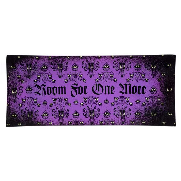 A Haunted Mansion "Room For One More" Platter.