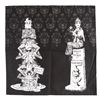 Image 1 : A Pair of Haunted Mansion Stretching Portrait Towels.