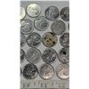 Image 3 : Lot of Canadian Quarters - Various Years (40)