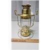 Image 1 : barn lantern brass colored