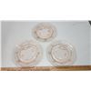 Image 1 : 3 Depression glass plates Royal Lace