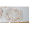 Image 2 : 3 Depression glass plates Royal Lace