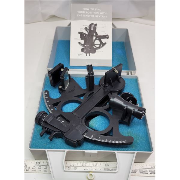 Davis Industries Vintage Sextant