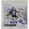 Image 7 : NHL Legends EO Wayne Gretzky S.4 Figure and 2007 EO Curtis Joseph Figure