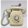 Image 1 : Old White Phone