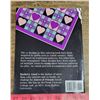 Image 7 : New Scarf Sewing Kit + 2 Adult Coloring Books