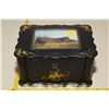 Image 1 : Antique Black Lacquer Tea Caddy