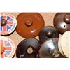 Image 2 : NOS Antique Store Lids