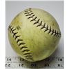 Image 3 : "Hot Dot" softball, baseball