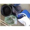 Image 3 : Bag of vintage hats