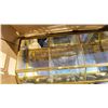 Image 3 : Box of Decorative Glass Items