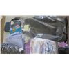 Image 3 : assorted fabric