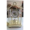 Image 2 : 2 clocks