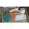 Image 2 : assorted towels