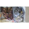 Image 5 : fabric, knick knacks, sandals, etc.