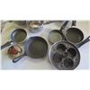 Image 2 : lot of small pots and pans
