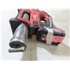 Image 2 : Milwaukee Cordless grease gun- no charger